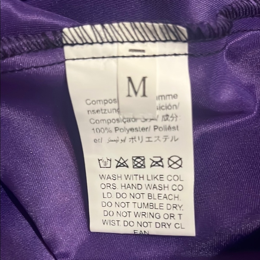 🆕 Off-Shoulder Corset Dress with Purple Skirt Medium - Picture 7 of 7